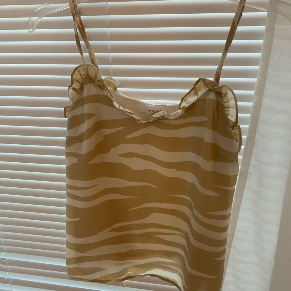 June & Hudson ruffle tank